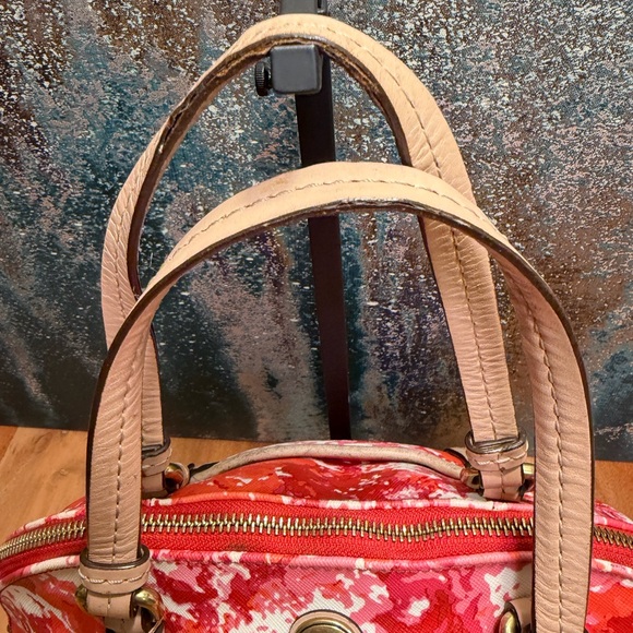 COACH 2014 Peyton Floral Cora Dome Satchel- RARE FIND! - Picture 13 of 14